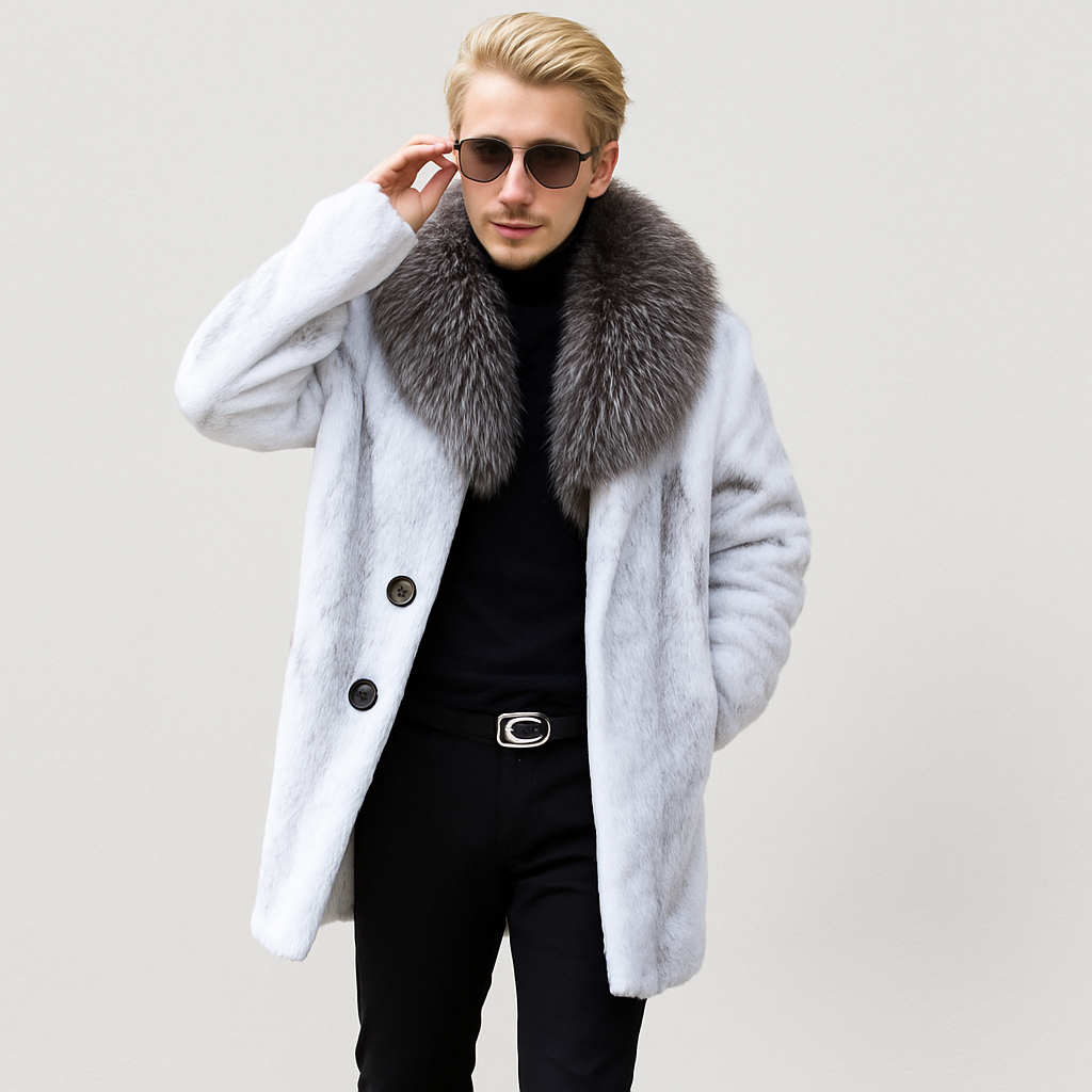 Dos du manteau d'hiver homme noir, coupe soignée, élégance et confort pour vos vêtements d'extérieur.