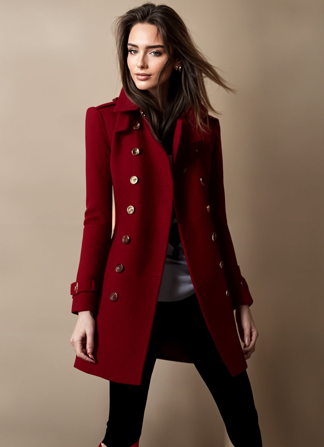 Pardessus femme hiver chic à boutonnage, offrant chaleur et mode. Disponible en noir, bleu ou rouge.