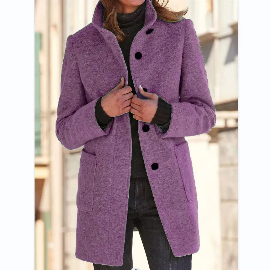 Veste d'hiver femme, mode féminine et tendance, assurant chaleur et élégance pour toutes les occasions.