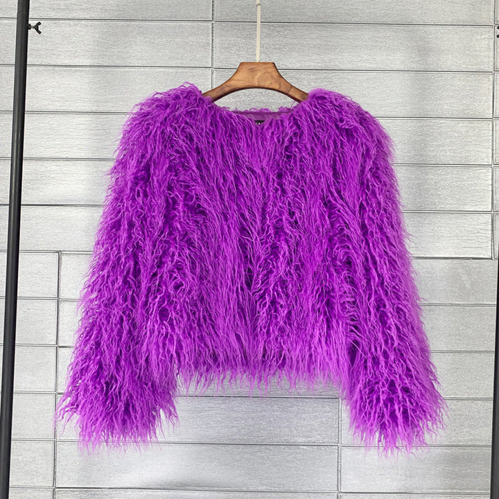 Manteau femme court, fausse fourrure, chic et chaud.  Coupe élégante, douceur incroyable.
