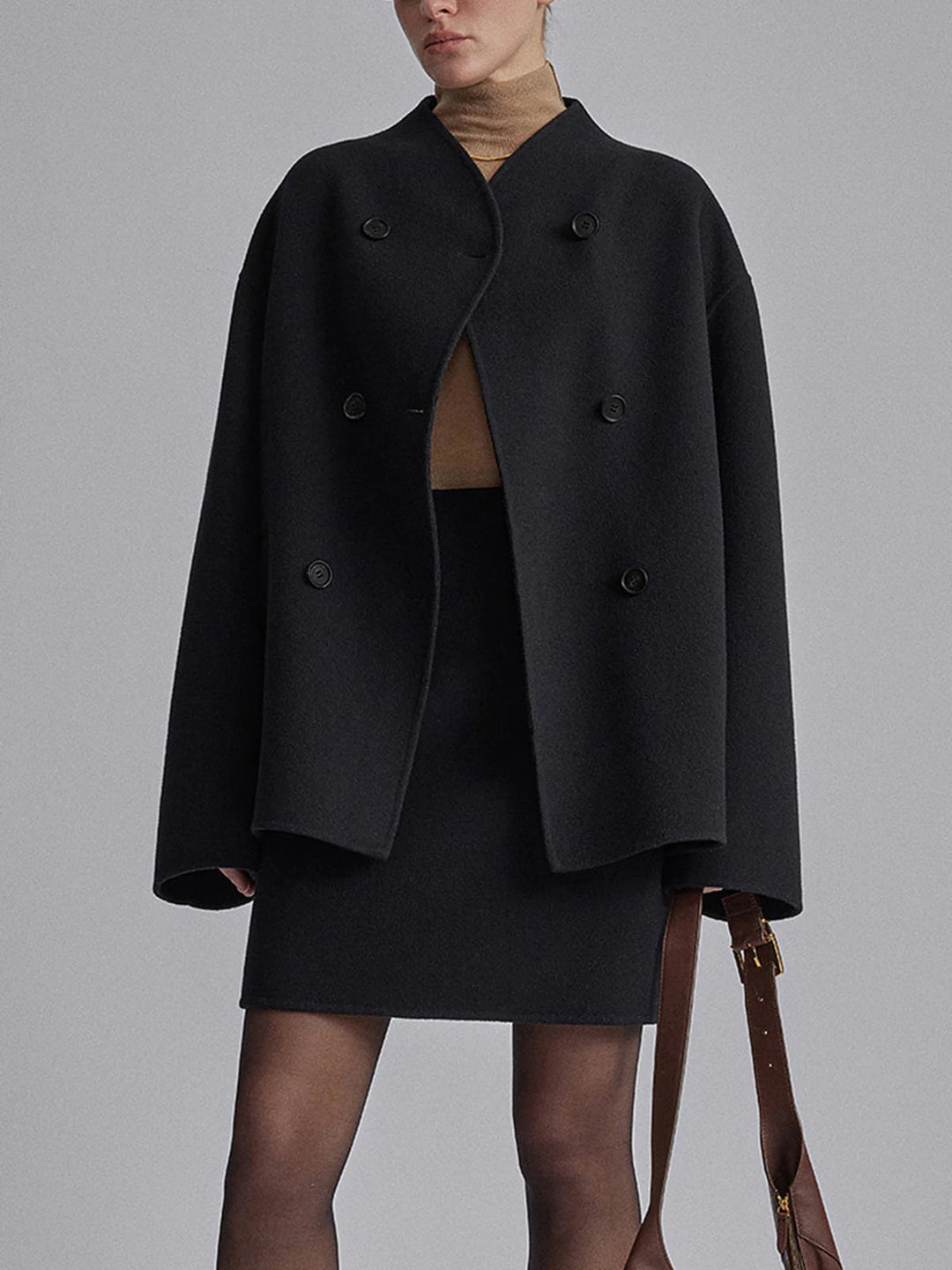 "Manteau femme élégant à boutons, coupe décontractée en peluche, couleurs variées; parfait pour automne/hiver."