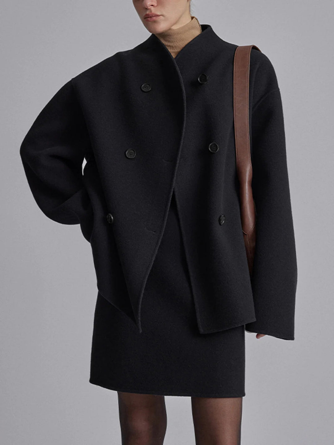 "Manteau femme élégant à boutons, coupe décontractée en peluche, couleurs variées; parfait pour automne/hiver."
