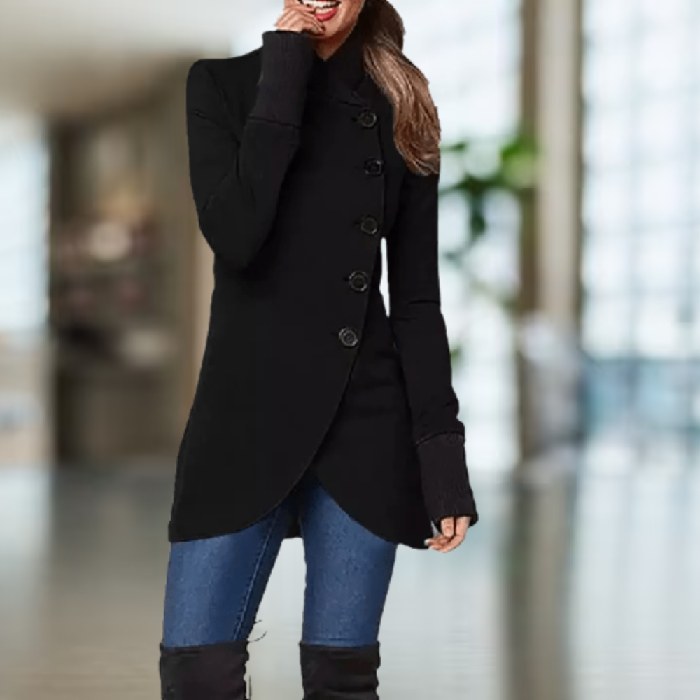Confort et style assurés avec ce manteau femme asymétrique. Vêtement d'hiver chaud, chic et tendance pour elle.