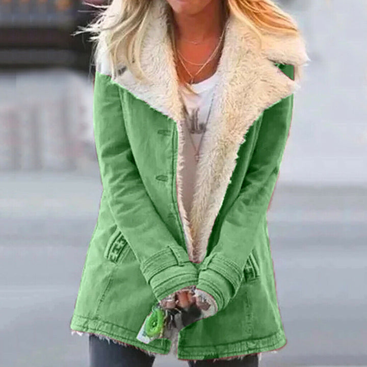 Manteau femme hiver imperméable, coupe-vent, chaud et élégant. Idéal pour un confort optimal en ville.