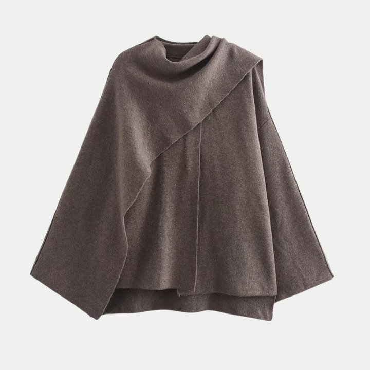 Veste femme moderne et chic avec ourlet fendu, parfaite pour un look décontracté ou élégant en automne.
