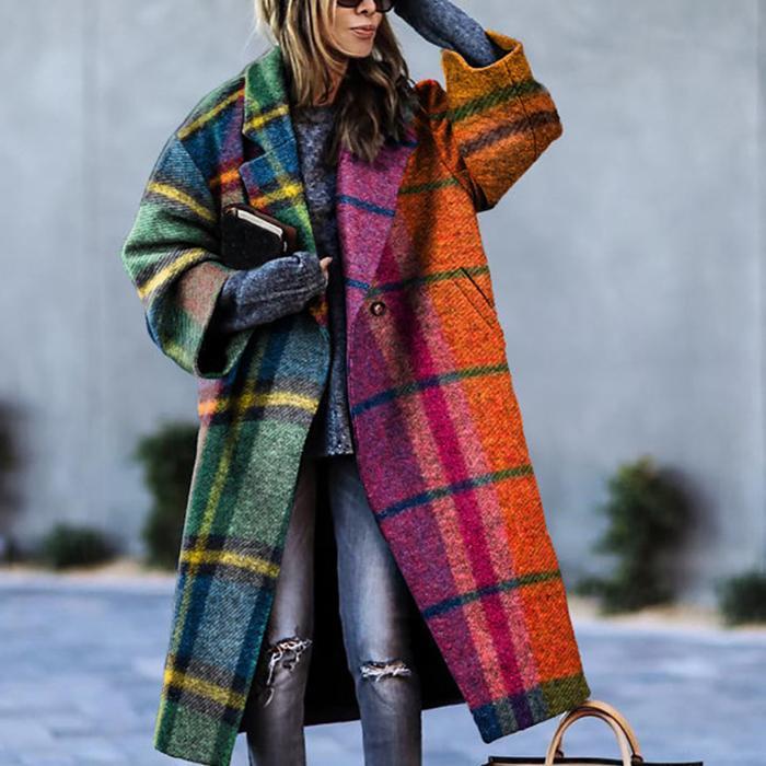Manteau femme classique et chaleureux pour l'hiver, design intemporel. Apporte élégance et confort.