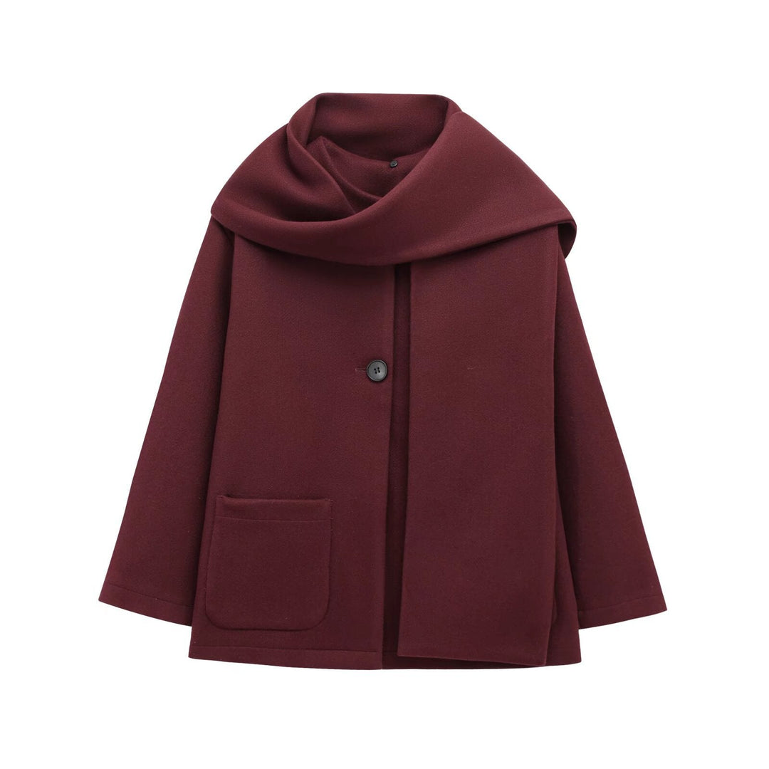 Manteau femme tendance, mode hiver élégante, style français chic, avec son col enveloppant.