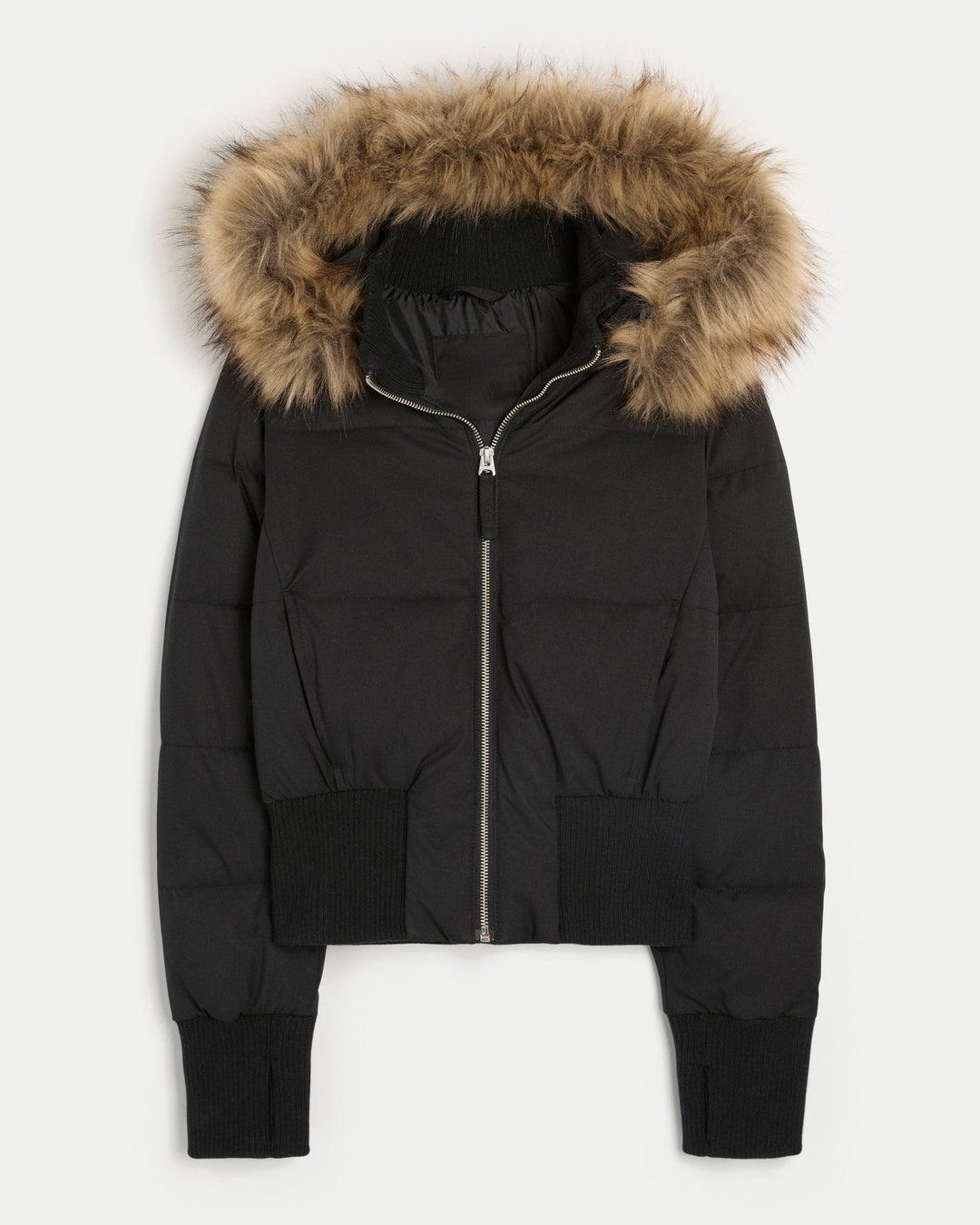 Manteau femme Helena chic et confortable pour l'hiver. Veste chaude avec capuche amovible, idéale pour la mode hivernale.