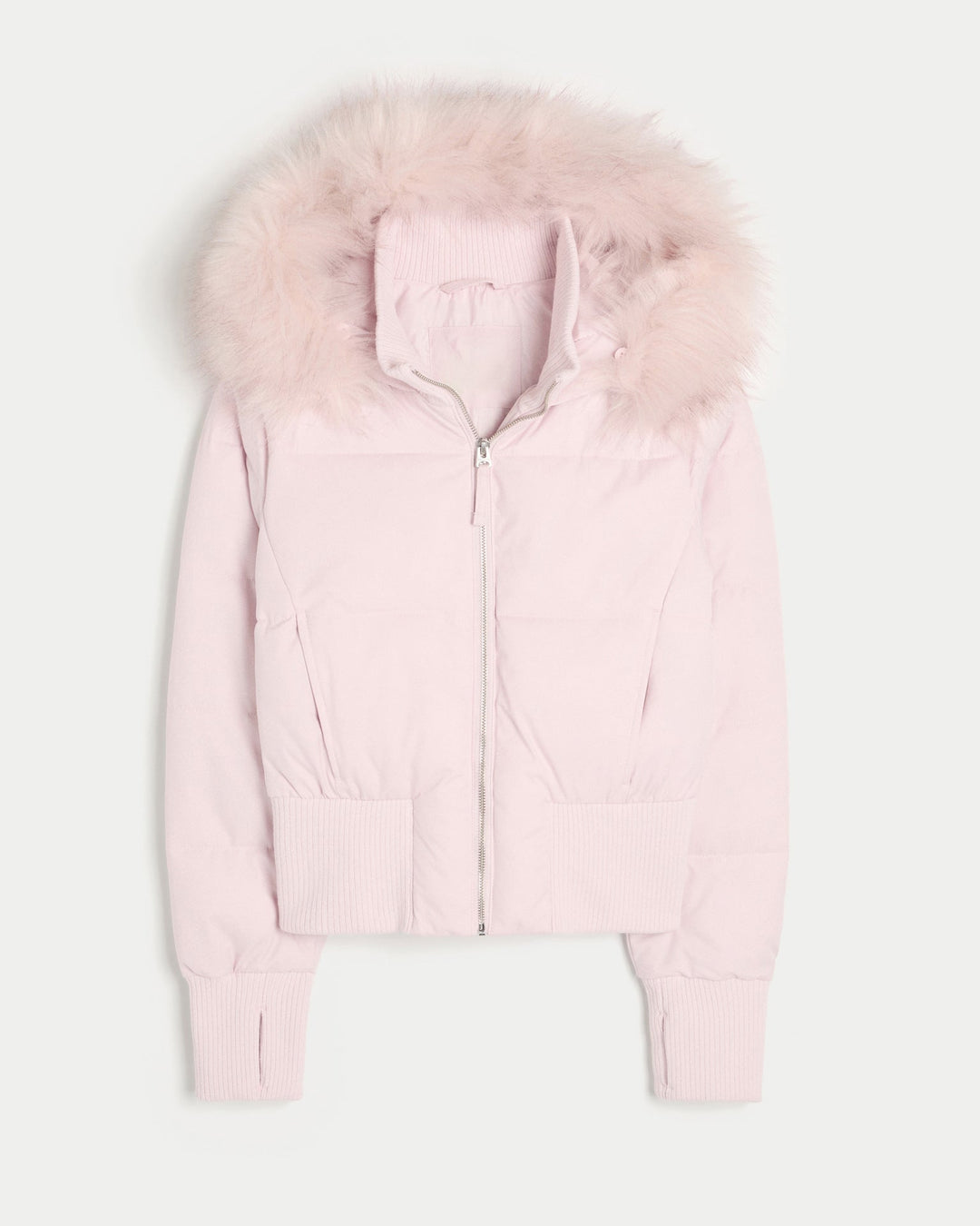 Veste d'hiver Helena pour femme, élégante et chaude. Parfaite pour la saison automne-hiver avec sa capuche amovible et son col.