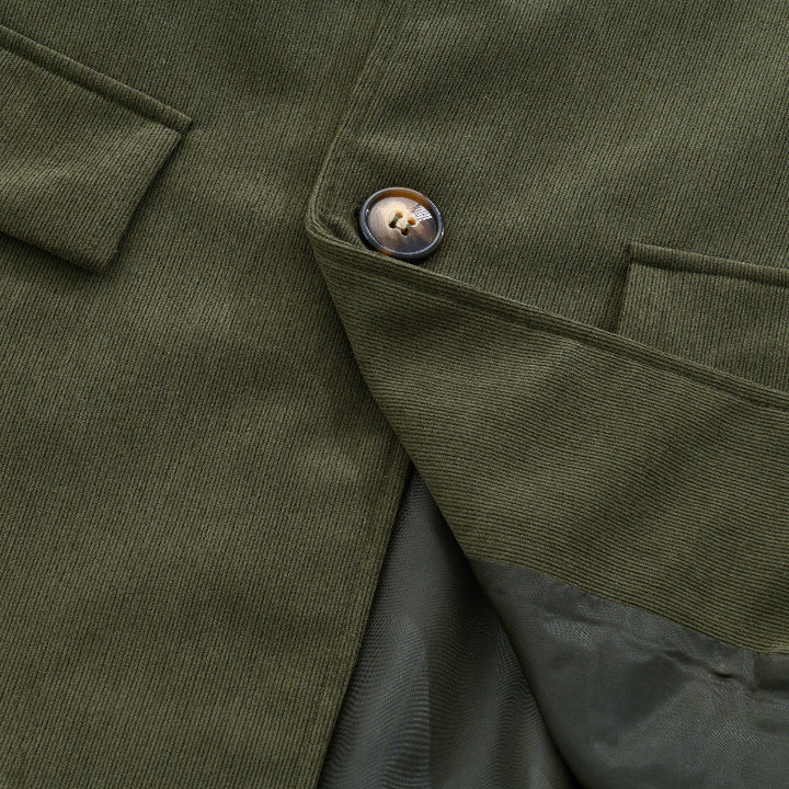 Manteau homme noir chic, col montant, coupe ajustée, idéal pour look professionnel ou décontracté.