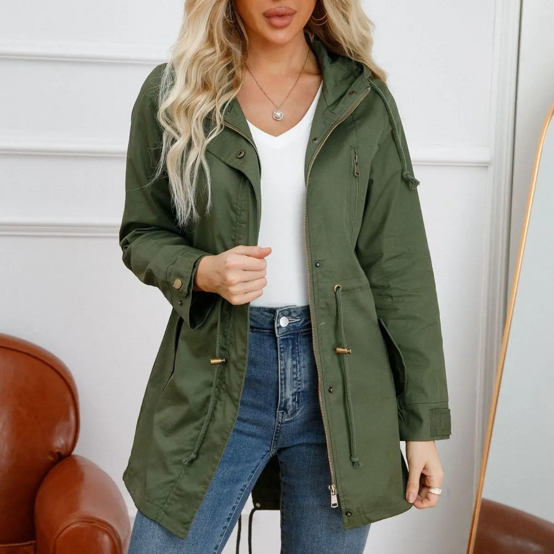 Manteau imperméable femme, coupe-vent, capuche.  Design élégant et moderne. Protection optimale contre la pluie.