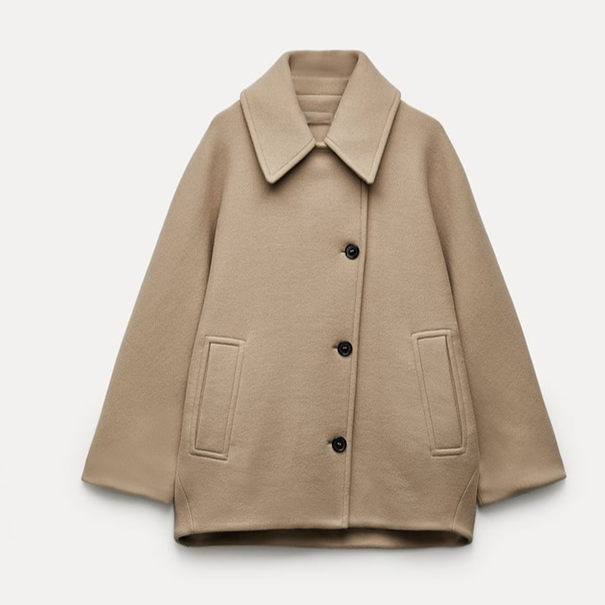 "Manteau oversized en laine femme, coupe moderne, couleur beige, chic et chaleureuse, parfait pour l'automne"