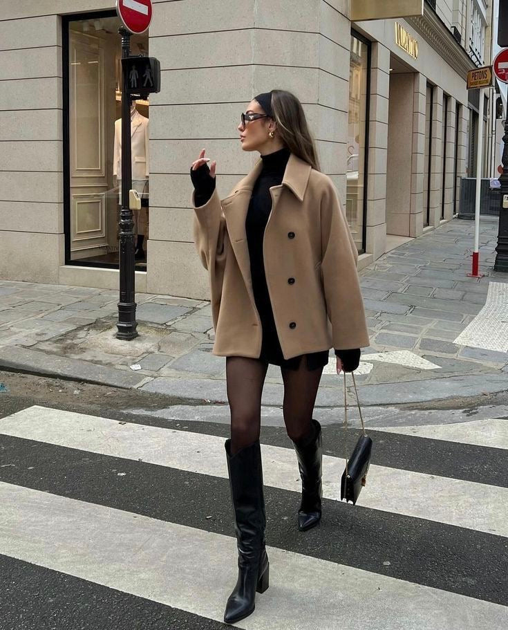 "Manteau oversized en laine femme, coupe moderne, couleur beige, chic et chaleureuse, parfait pour l'automne"