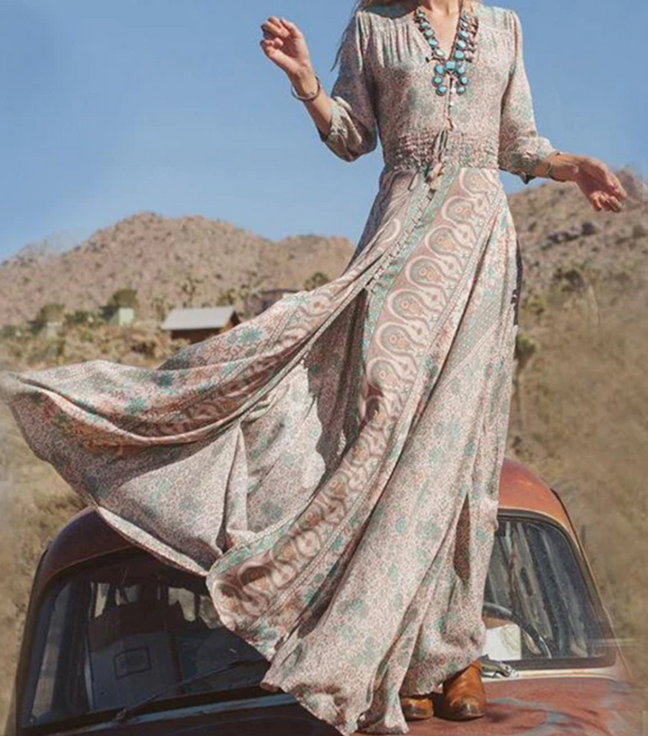 Robe longue fluide femme, style chic décontracté. Polyvalente et élégante, idéale pour le quotidien ou l'été.