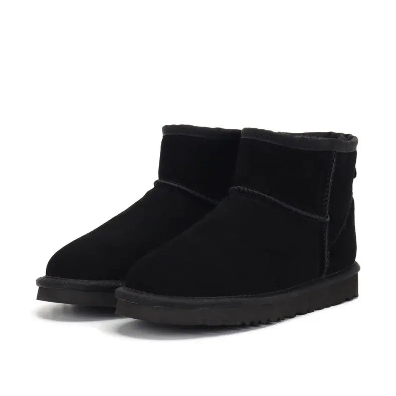 Mini-bottes Boston pour femmes : style chic et chaleur optimale en peau de mouton et cuir suède.
