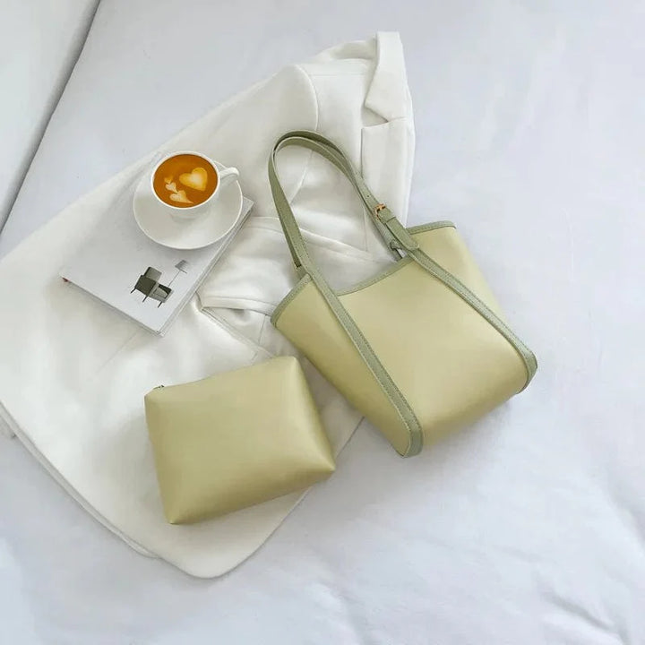 Mini sac cabas couleur café en cuir vegan texturé, avec poignées, accessoire chic pour femme