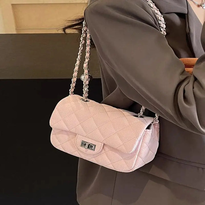 Mini sac à main matelassé noir en similicuir, élégant et compact pour femme