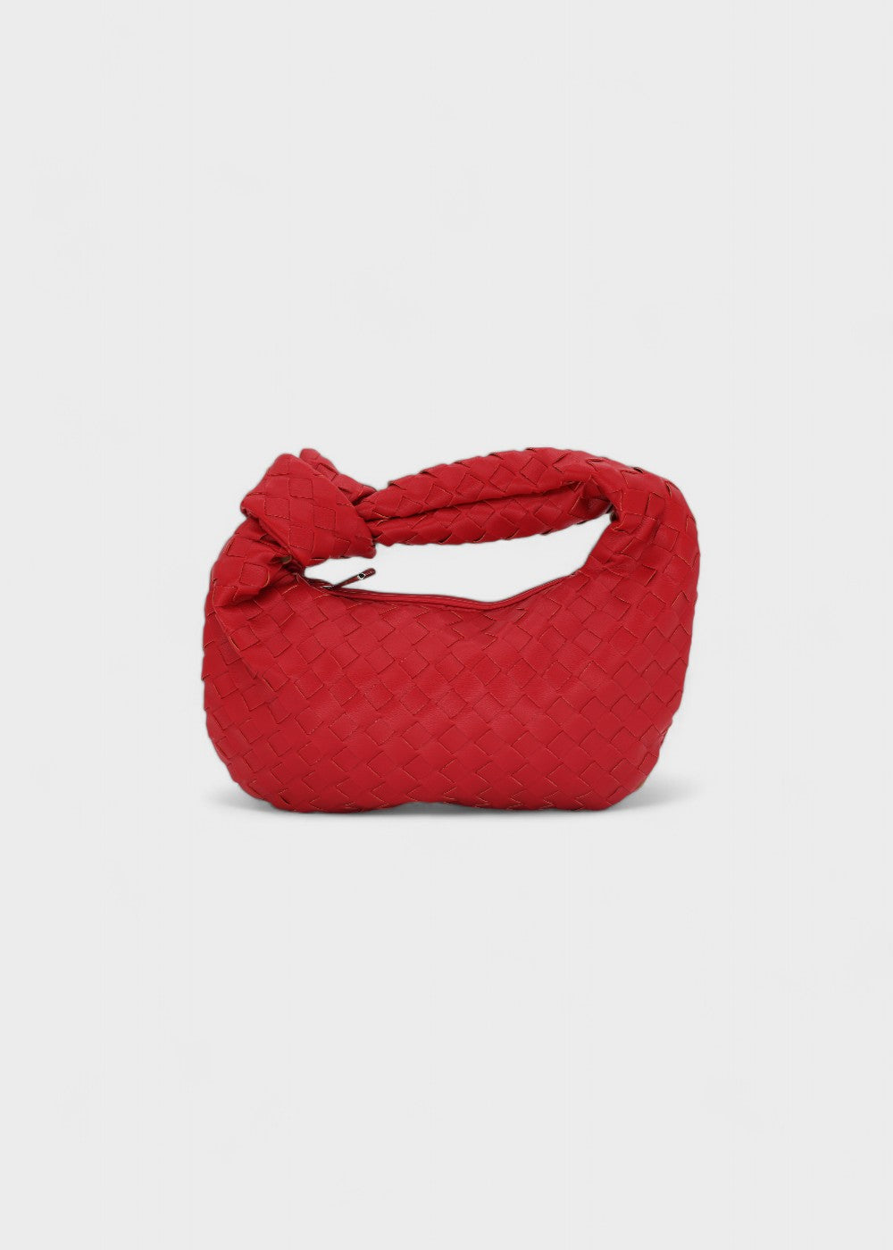 Mini sac tressé pour femme, poignée nouée, cuir synthétique. Style chic et moderne, très tendance.