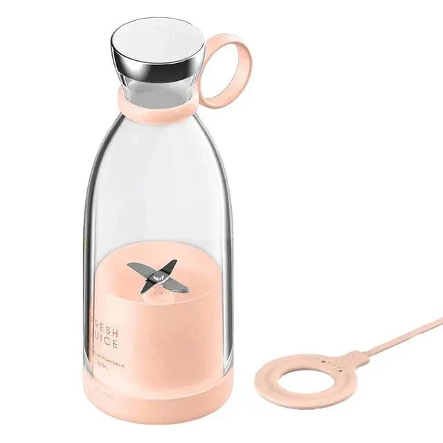 "Mixeur portable ultra-compact, élégant, avec batterie rechargeable et lames puissantes pour smoothies et shakes protéinés."