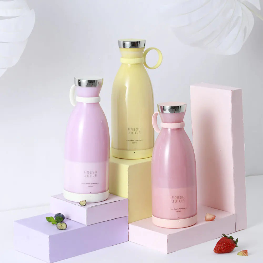 "Mixeur portable ultra-compact, élégant, avec batterie rechargeable et lames puissantes pour smoothies et shakes protéinés."