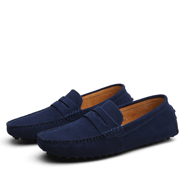 "Mocassins élégants pour hommes avec design italien, en cuir brun, intérieur doux pour confort optimal"