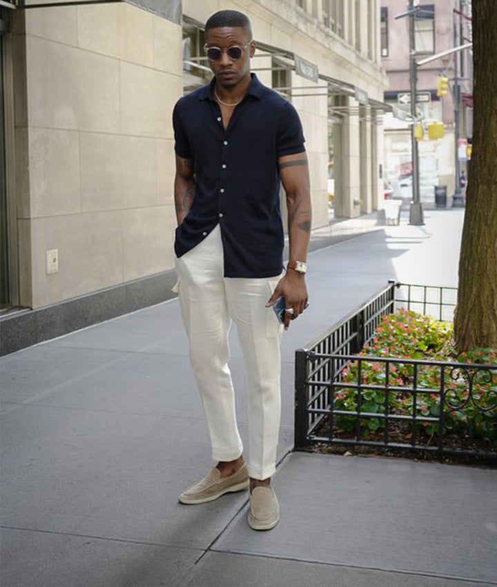 Mocassins homme en cuir. Style classique, confort optimal.  Chaussures élégantes pour toutes occasions.