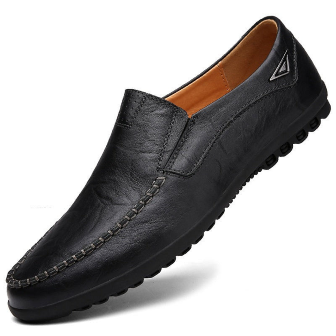 "Mocassins homme en cuir véritable, design élégant et confortable, semelle légère, profil sophistiqué, sans lacets"