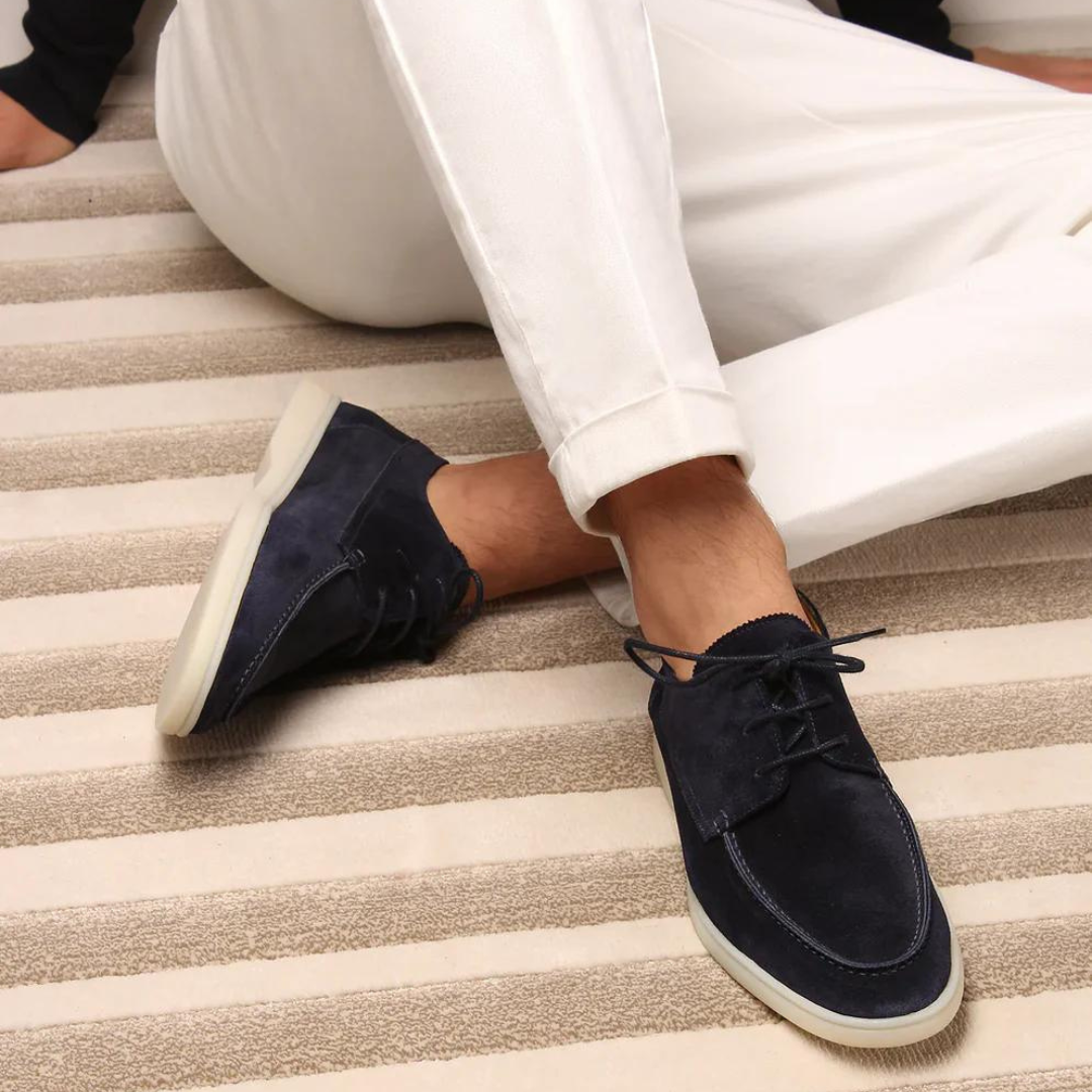 Mocassins homme en daim, confort et style. Chaussures élégantes pour homme.