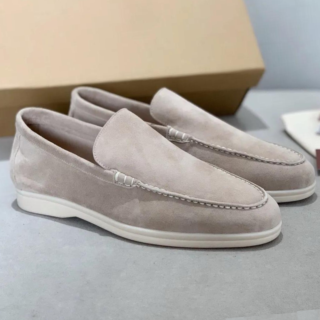 Mocassins élégants pour hommes, cuir marron, style décontracté chic, confort automne/printemps.