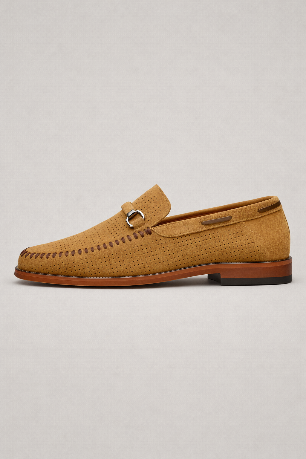 Mocassins élégants pour hommes en cuir noir, confortables et polyvalents, style formel/décontracté.