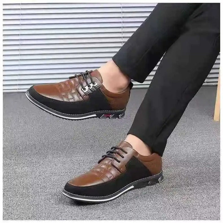 Mocassins élégants en cuir pour hommes, style Oxford, confort et semelle antidérapante.