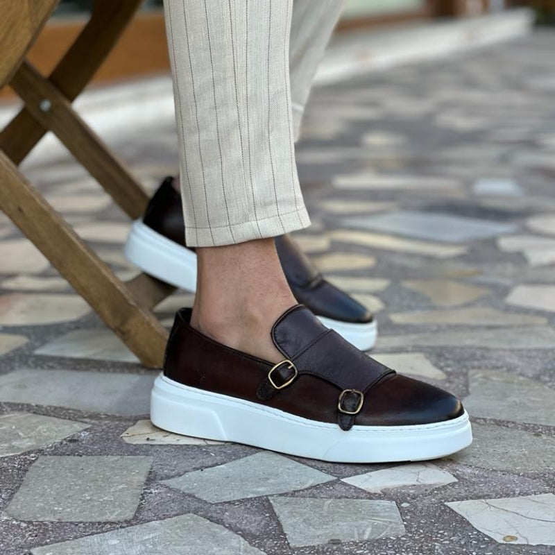 Loafers hommes noirs confortables, polyvalents pour le bureau ou les sorties, alliant style classique et moderne.