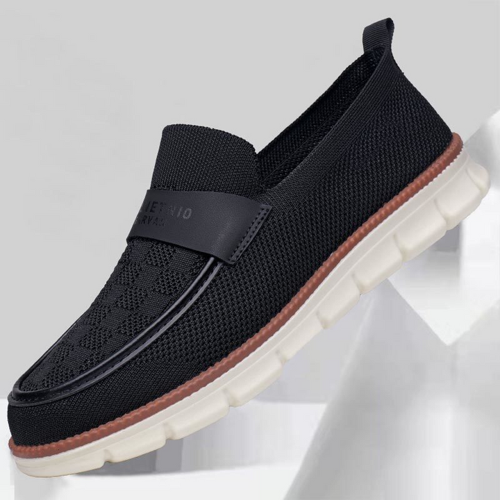 Mocassins homme confortables avec semelle segmentée, tissage respirant. Idéal pour look décontracté quotidien ou chaussures d'été.