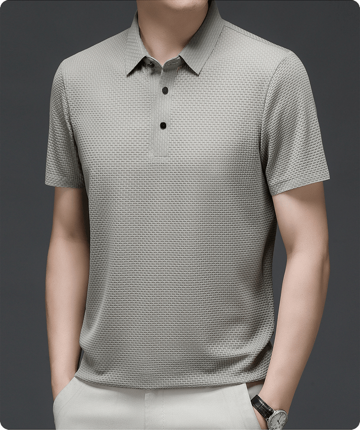 Polo homme, couleur unie, col chemise, respirant, parfait pour le confort et l'élégance estivale décontractée.