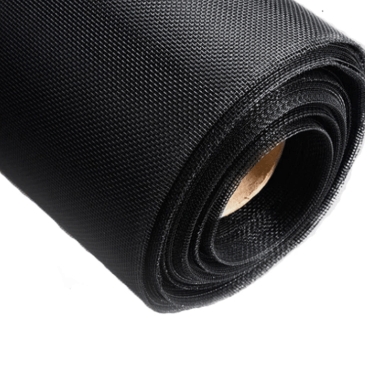 Moustiquaire rideau ajustable, maille ultra-fine. Protection anti-insectes efficace et discrète.