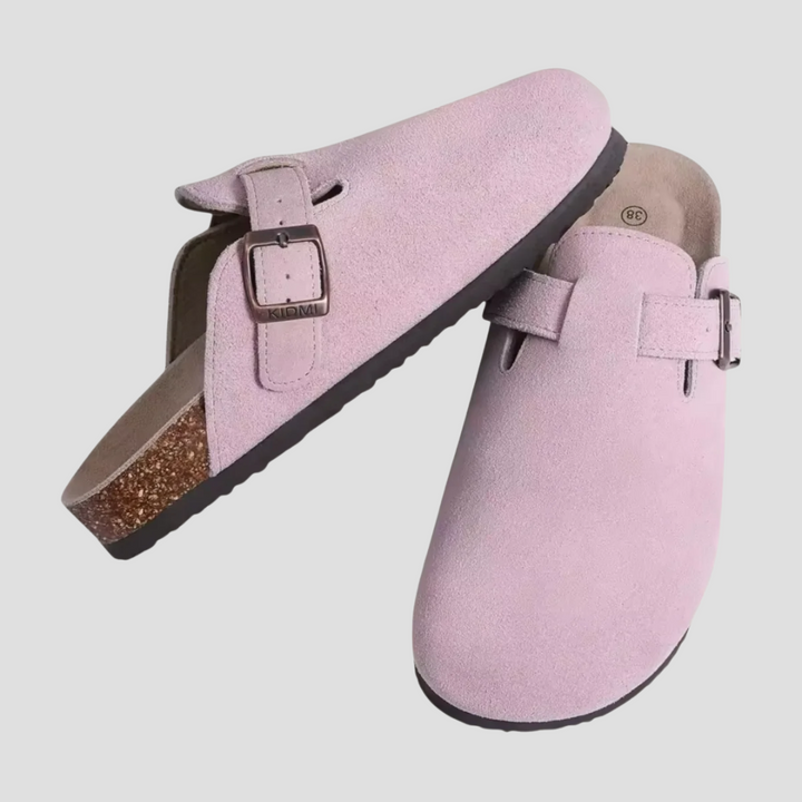 Mules en daim beige, confort ergonomique, modèle unisexe, boucle réglable; chaussure élégante, parfaite pour l'été.