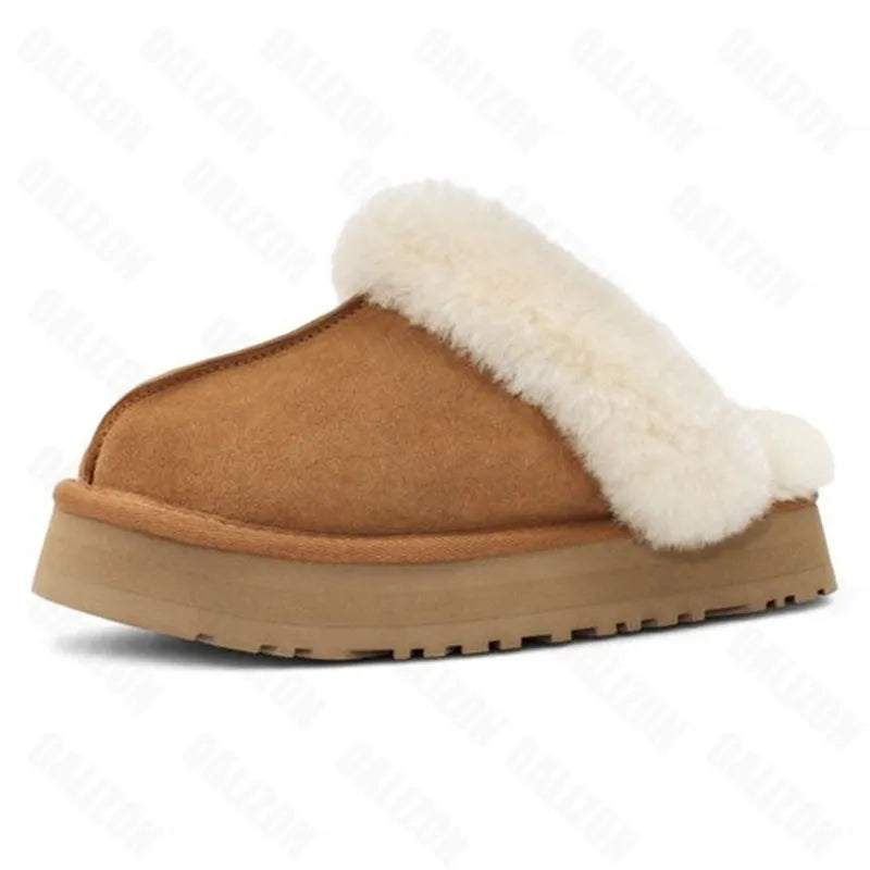 Pantoufles mules chaudes et stylées pour femmes, en daim camel avec fourrure épaisse, idéales pour le bien-être.