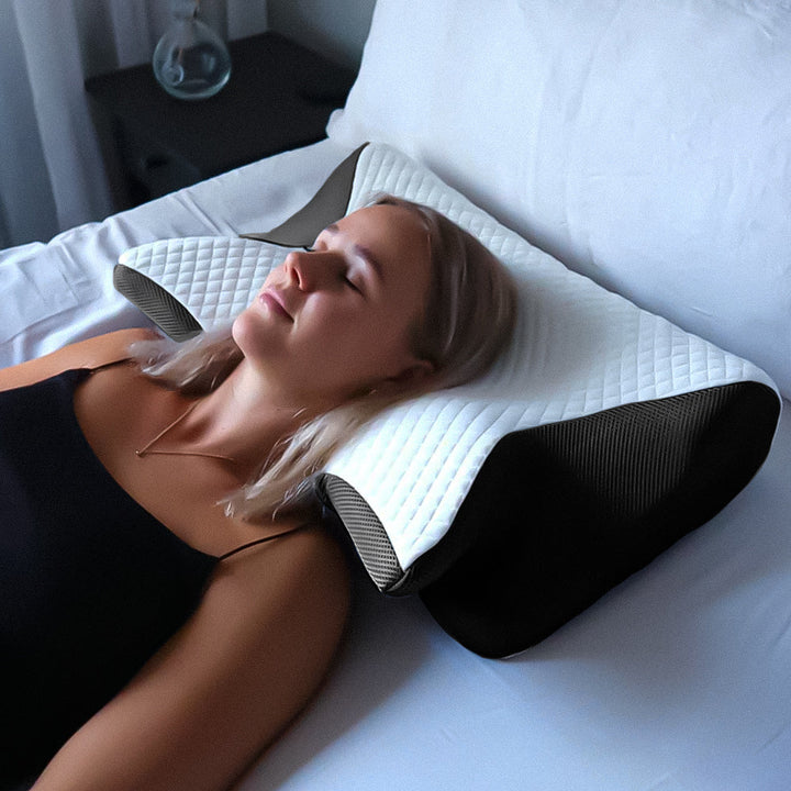 Oreiller orthopédique: mousse mémoire de forme, soutien cervical et dorsal, confort optimal.