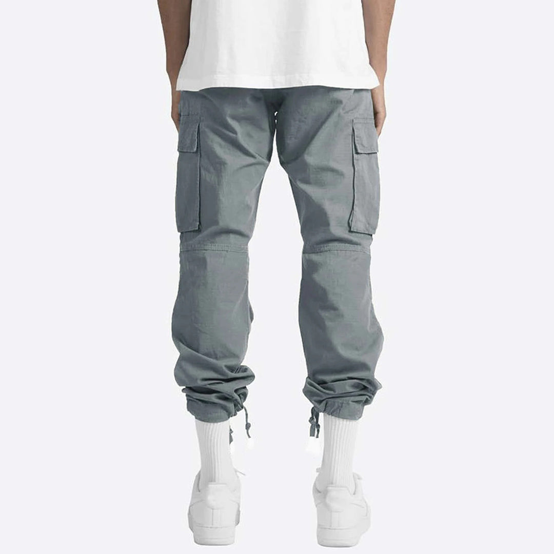 Pantalon cargo homme moderne, poches multiples, coupe élégante et confortable.