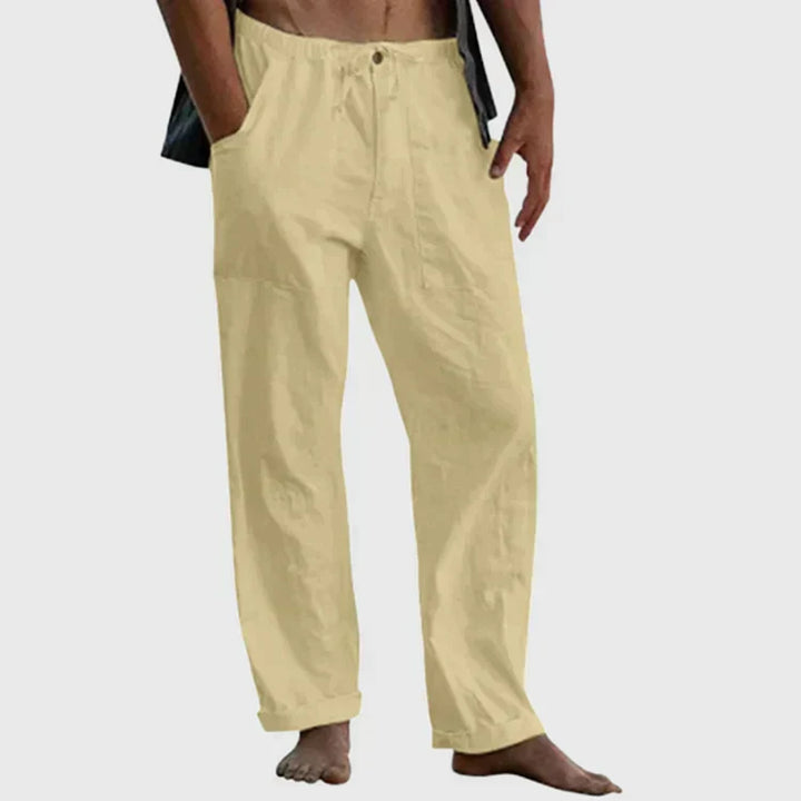 L'essentiel estival: pantalon homme en lin décontracté et léger, avec cordon de serrage pour un confort parfait.