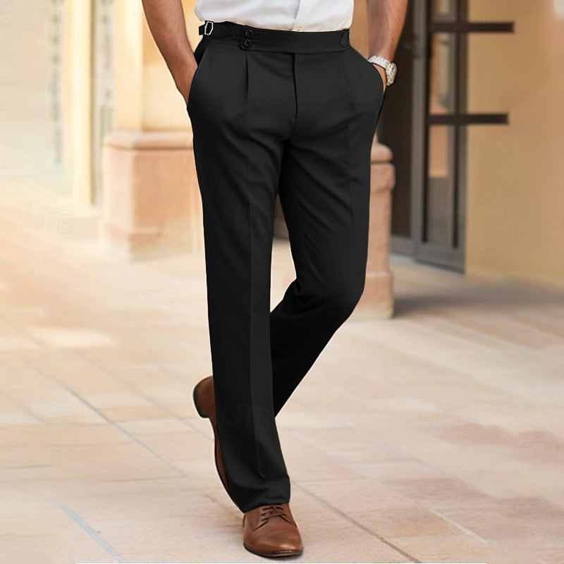 Pantalon de costume homme ajusté, élégant, tissu léger et respirant, idéal pour bureau ou soirée formelle.