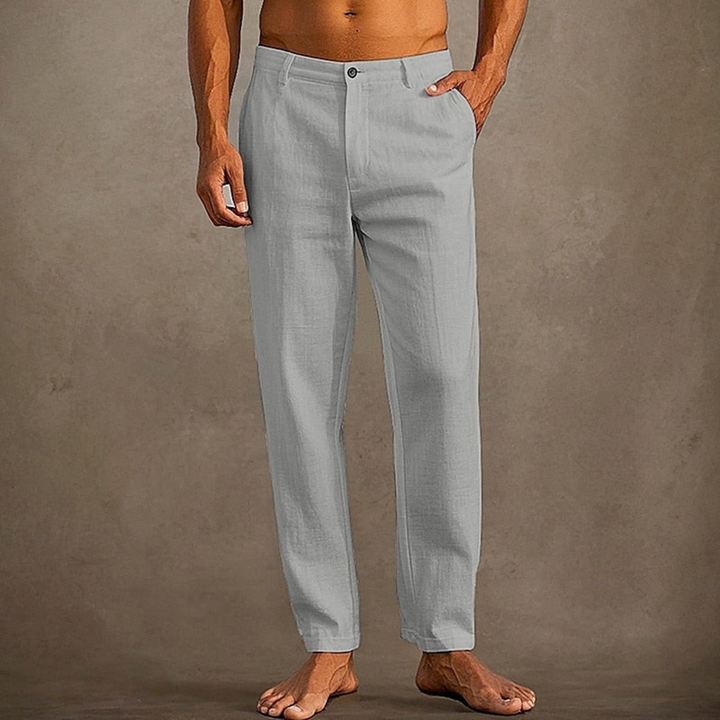 "Pantalon d'été décontracté pour hommes, noir, coupe classique, léger et confortable, parfait pour un look estival."