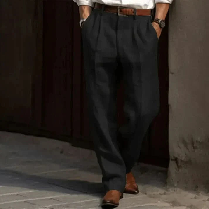 Pantalon en lin classique homme, léger, coupe décontractée, couleur neutre, idéal pour confort et style quotidien.