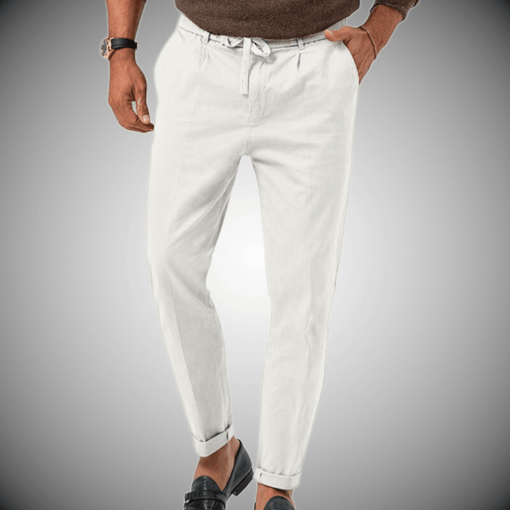Pantalon en lin élégant et confortable pour homme, vue principale, tissu léger, idéal pour été et occasions formelles.
