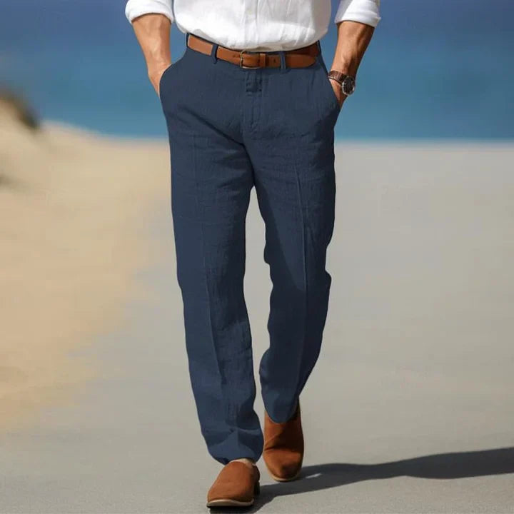 "Pantalon en lin pour homme, léger et décontracté, idéal pour l'été, avec style simple et coupe confortable."