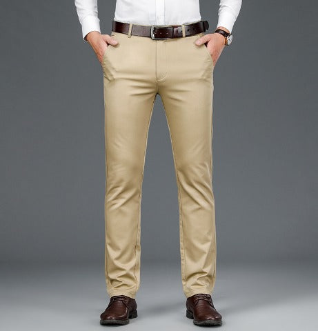 Pantalon habillé homme beige coupe droite, parfait pour un look chic et formel d'été.