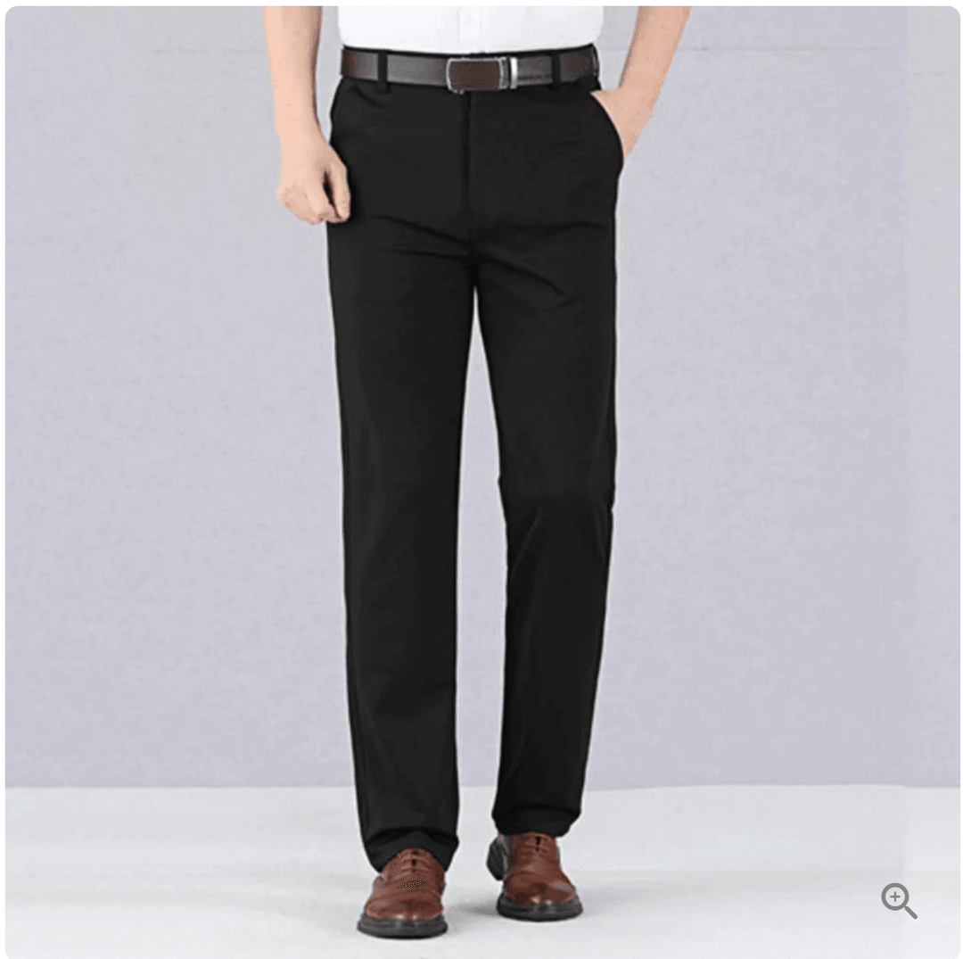 Pantalon homme slim extensible bleu marine, élégant et confortable pour la mode masculine polyvalente.