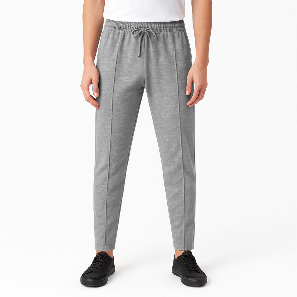 Pantalon confortable pour homme, idéal pour les loisirs et la mode masculine.