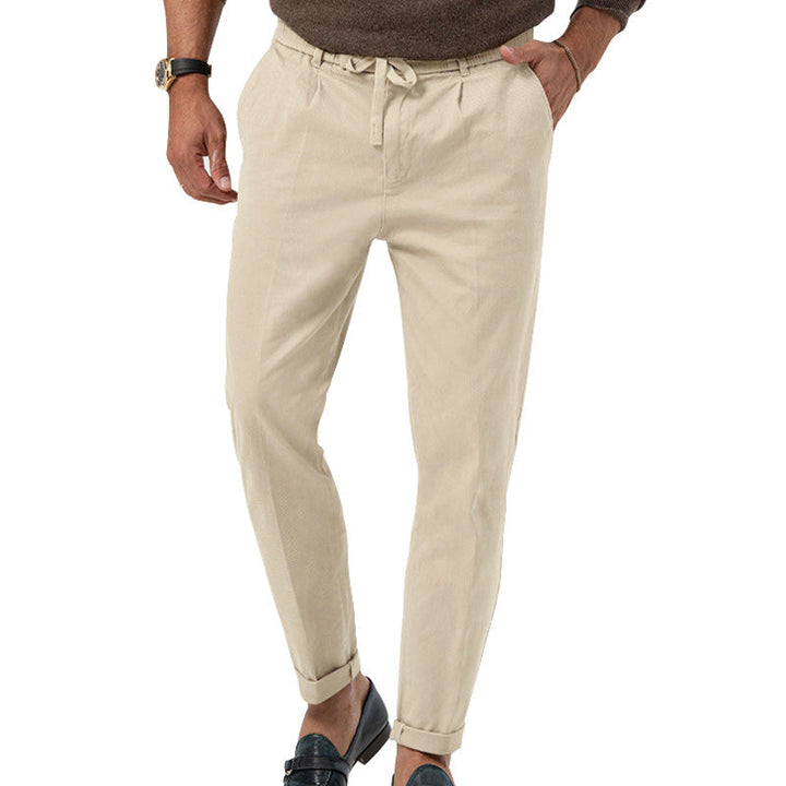 Pantalon homme en lin, design élégant et moderne. Jambe droite, taille haute, confort toute la journée.