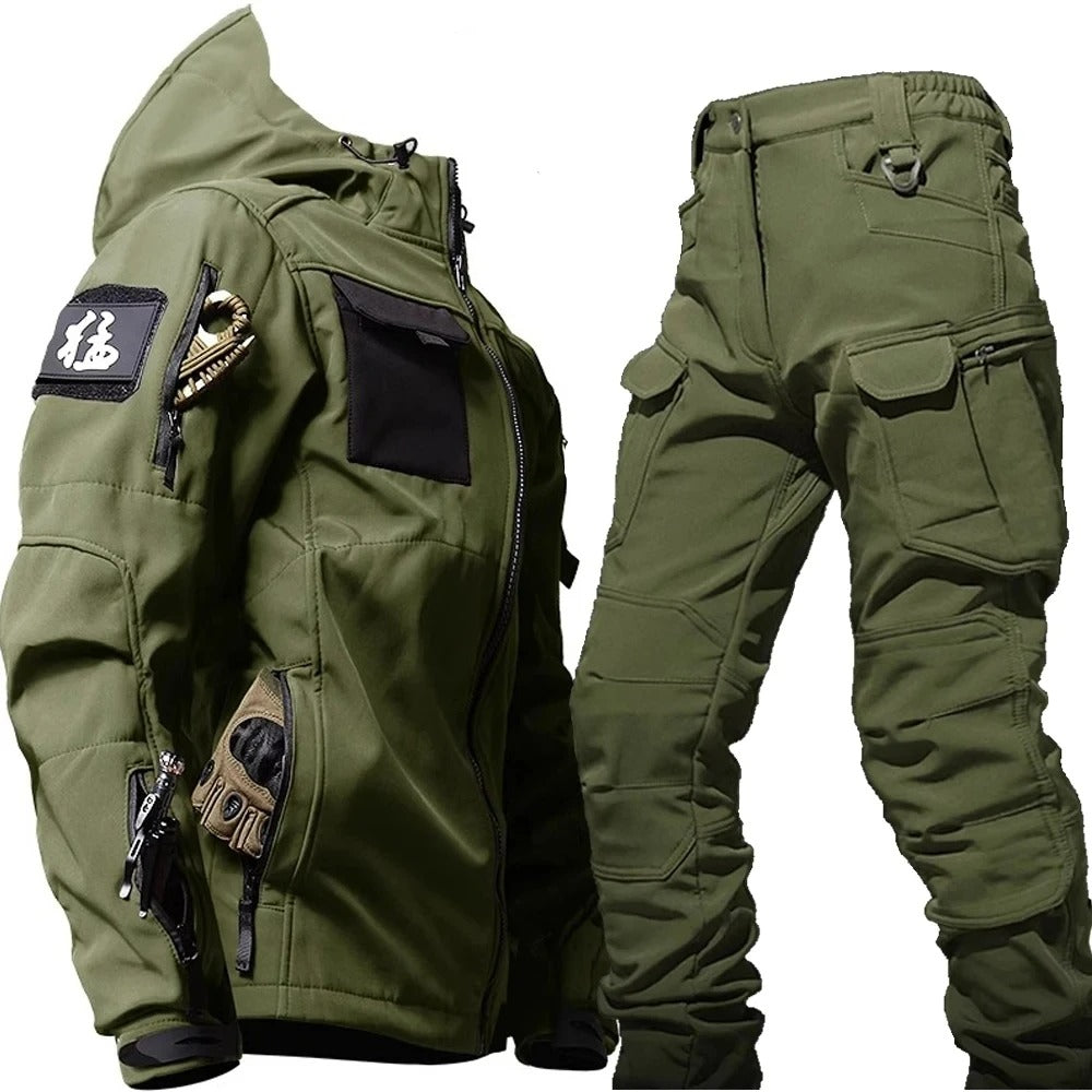 "Pantalon imperméable élégant avec capuche, homme, gris, protection pluie, style moderne"